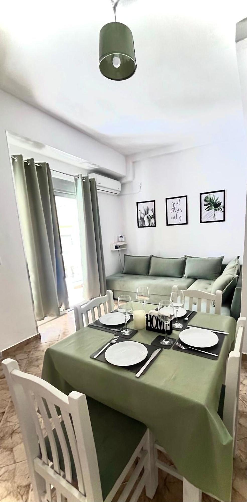 Happy Apartment ซารานเดอ ภายนอก รูปภาพ