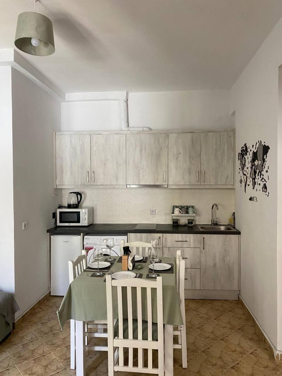 Happy Apartment ซารานเดอ ภายนอก รูปภาพ