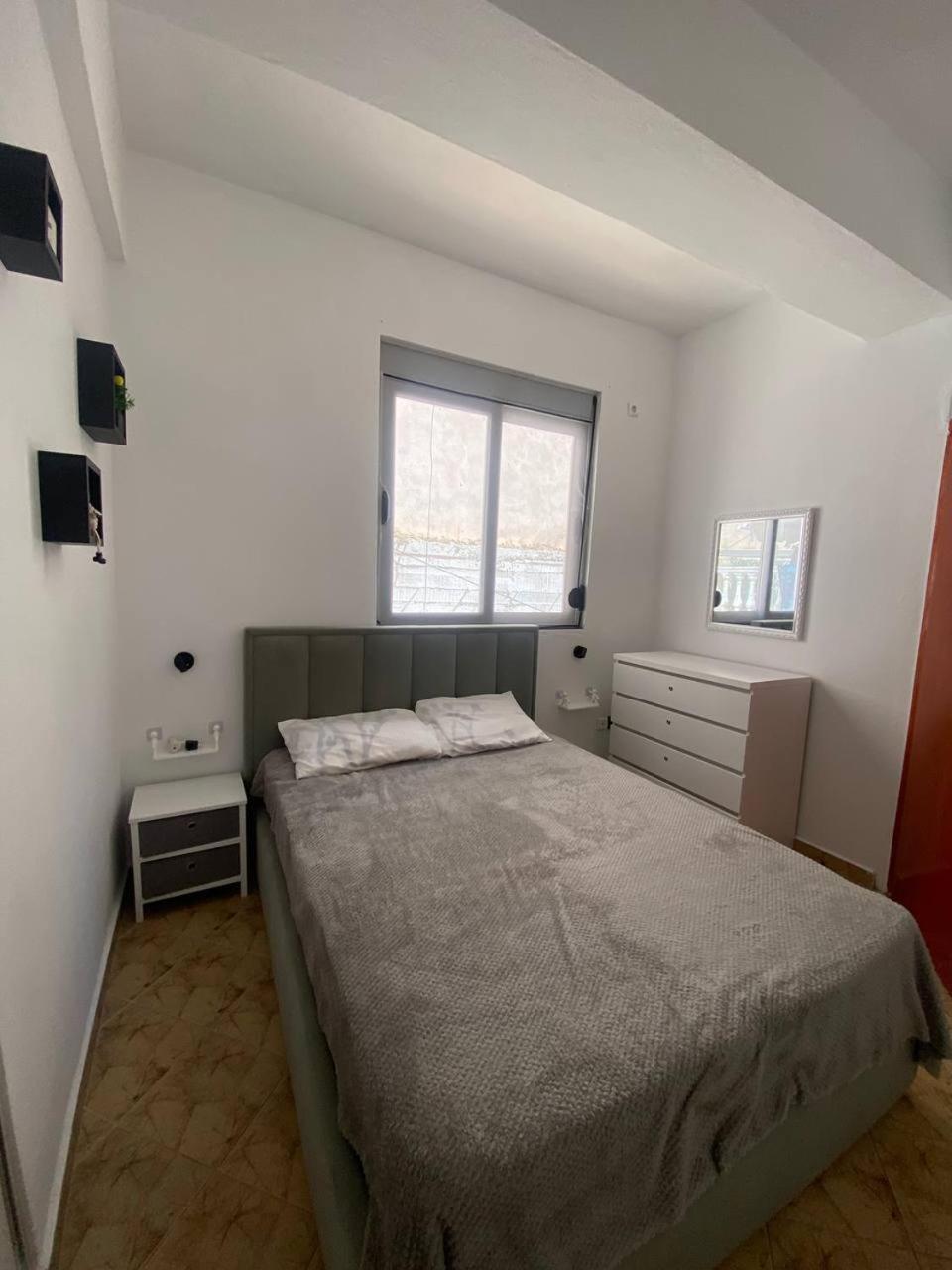 Happy Apartment ซารานเดอ ภายนอก รูปภาพ